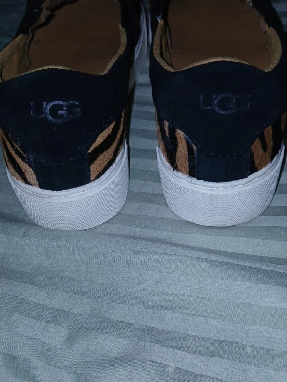 Womens UGG Cahlvan Tiger Print Calf Hair Slipon White Platform Sole Shoes Sz: 8
